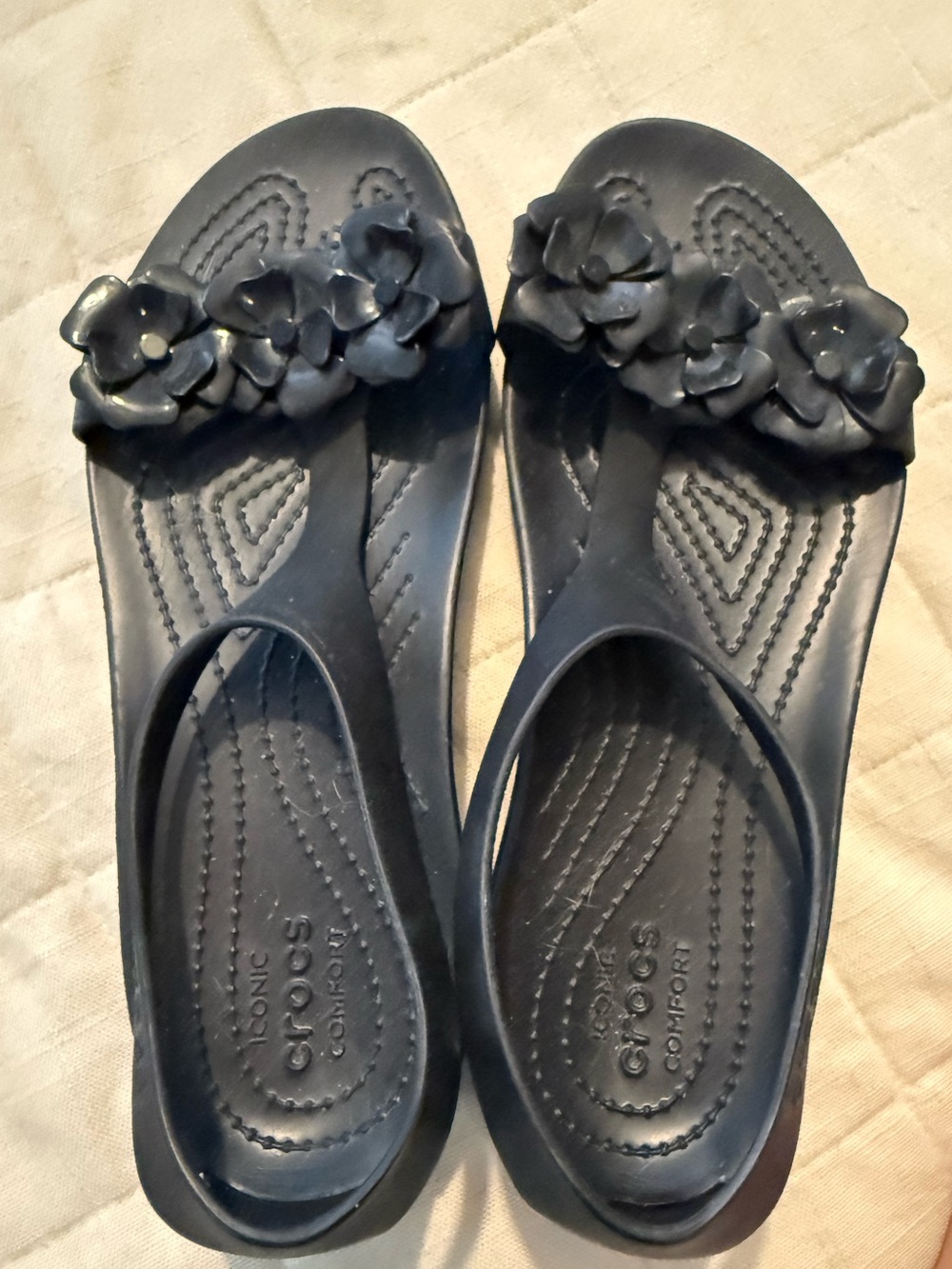 CROCS Women's Serena embellished sandal